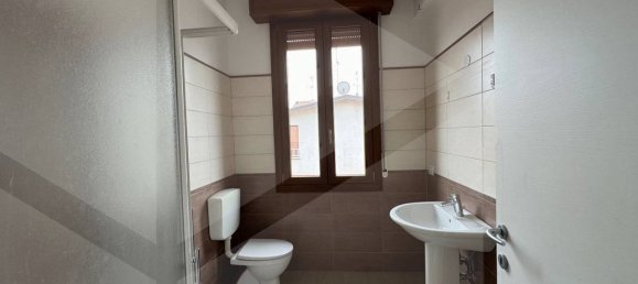 Квартира с 3 спальнями в Сассуоло, Италия № 29395 21