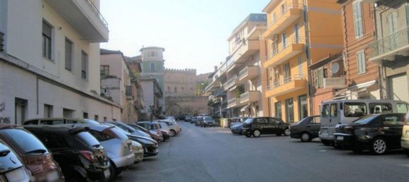 Propiedad comercial en Chieti, Italy 82 m² No. 375606 5