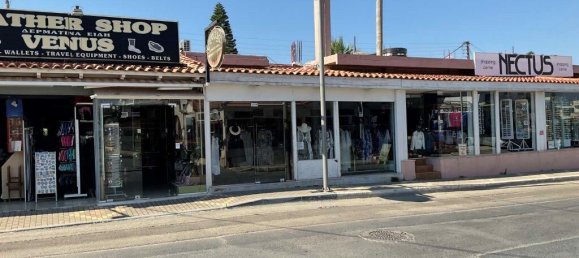 300m² Property in Heraklion, Greece No. 3541 6