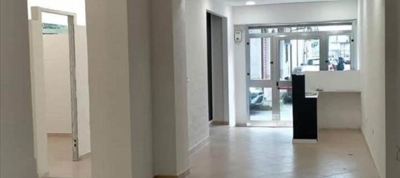 60m² Commercial property in Gioia Tauro, Italy No. 85302 5