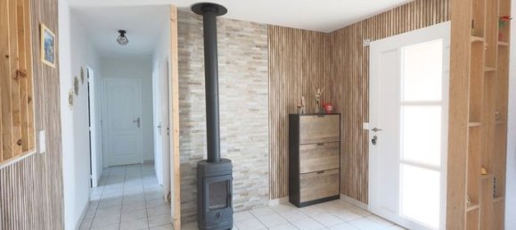 3 bedrooms House in Ain, France No. 312516 3