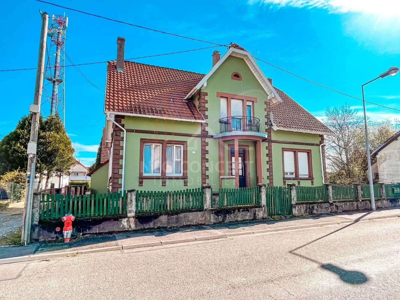  بناية في Roeschwoog, France 176متر مربع رقم 85900