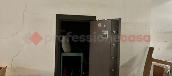 Gewerbliche Immobilie in Laterina Pergine Valdarno, Italy 515m², Nr. 358273 16