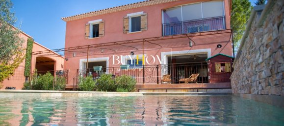 Villa T5 em L'Isle-sur-la-Sorgue, France N.º 345107 12