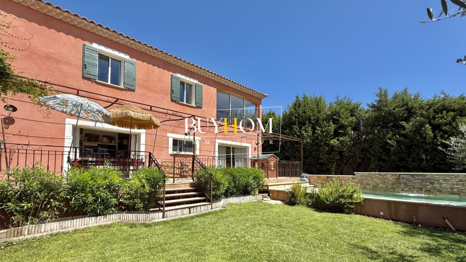 Villa T5 em L'Isle-sur-la-Sorgue, France N.º 345107