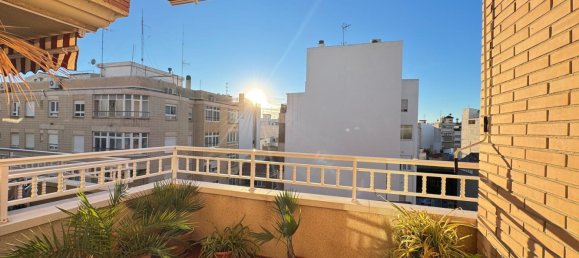4 dormitorios apartamento en venta en Torrevieja, Alicante, Comunidad Valenciana, Spain № 364949 18