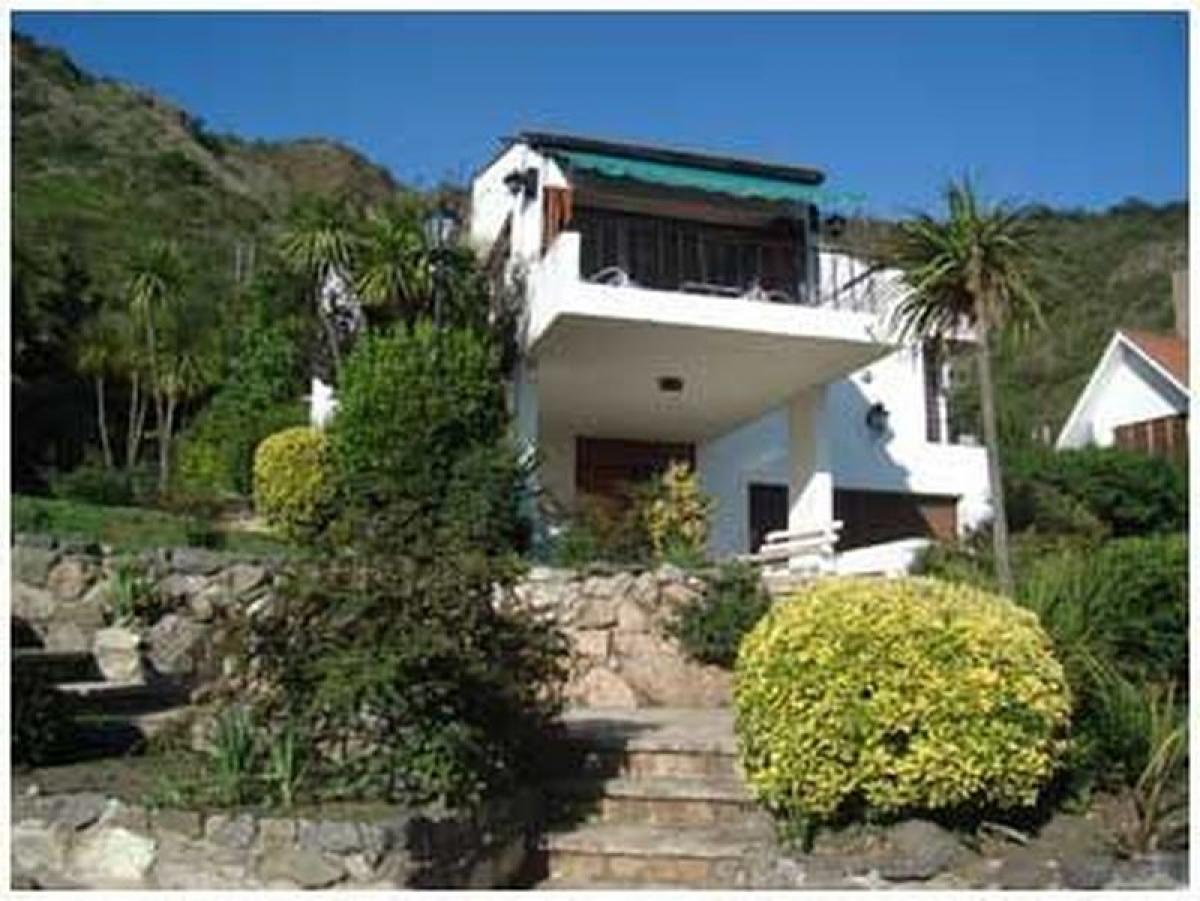 3 bedrooms House in Cordoba, Argentina No. 3771