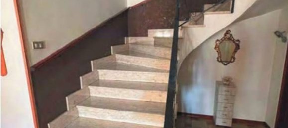 3 rooms Apartment in Gesualdo, Italy No. 296633 8