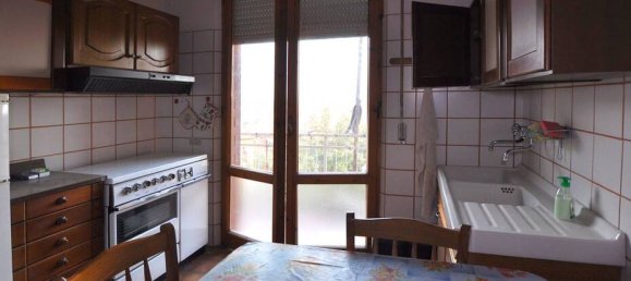 3 bedrooms Apartment in Montepulciano, Italy No. 60942 5