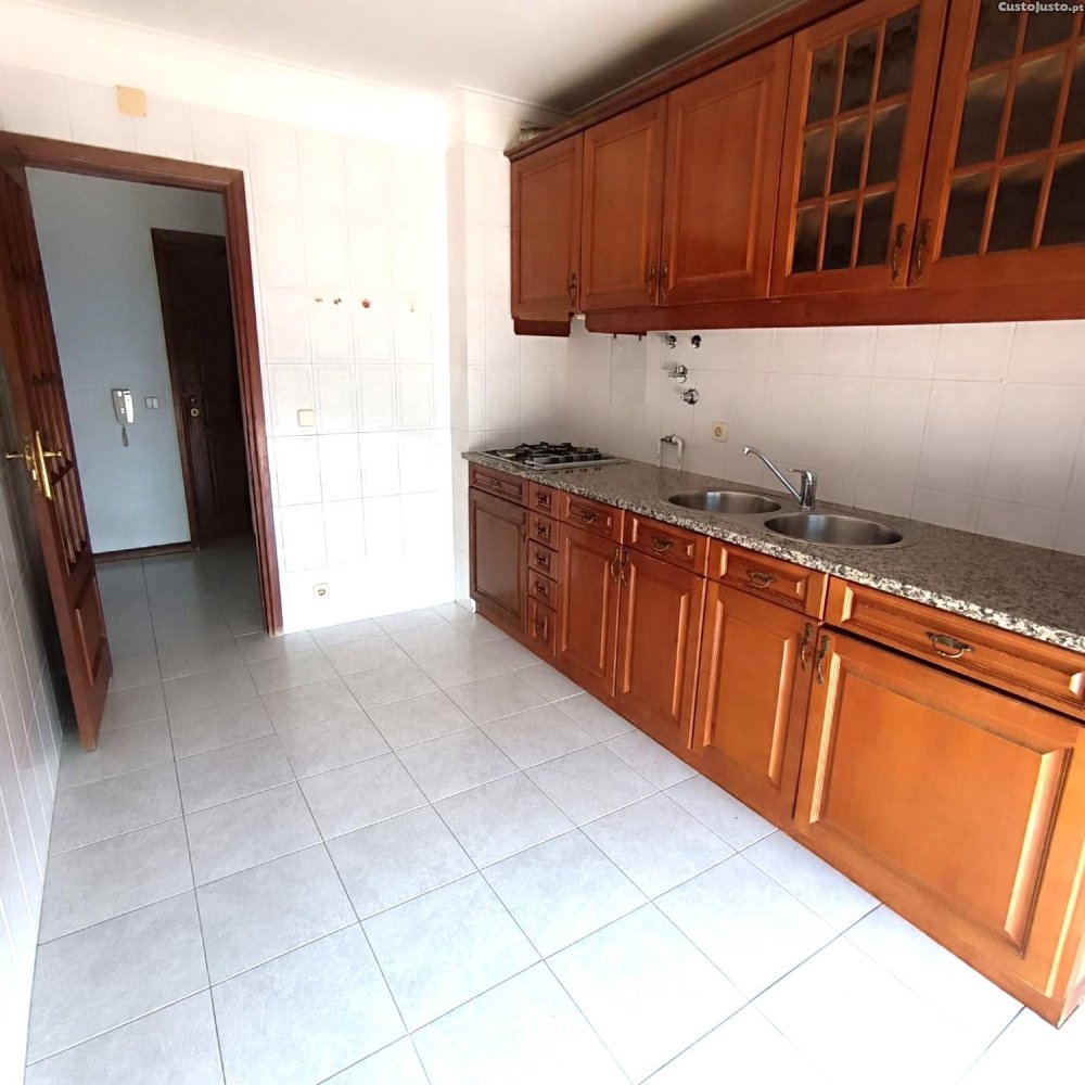 3 bedrooms Apartment in Viana do Castelo, Portugal No. 325306