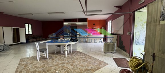 Gebäude in Dieuze, France 148m², Nr. 232861 2