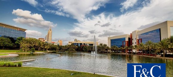 3214.4m² Land in Dubai Internet City, UAE No. 309 9