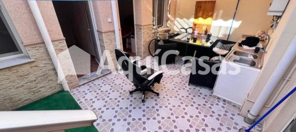 Дом с 5 спальнями в Лос-Алькасарес, Испания № 160458 5