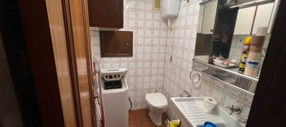 Apartamento de 4 dormitorios en Salamanca, Spain No. 107901 6