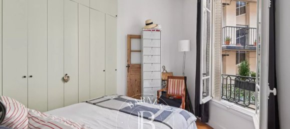 2 bedrooms Apartment in Paris, France No. 348876 6