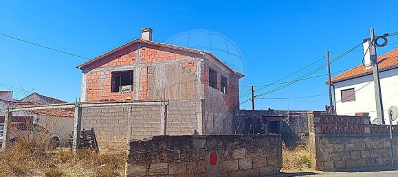 4 bedrooms House in Alcanena, Portugal No. 20385 3