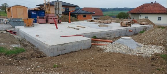  قطعة أرض في Feldkirchen bei Mattighofen, Austria رقم 126846 4