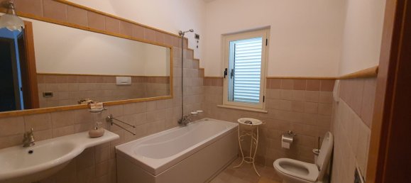 4 rooms Apartment in Alba Adriatica, Italy No. 251909 15