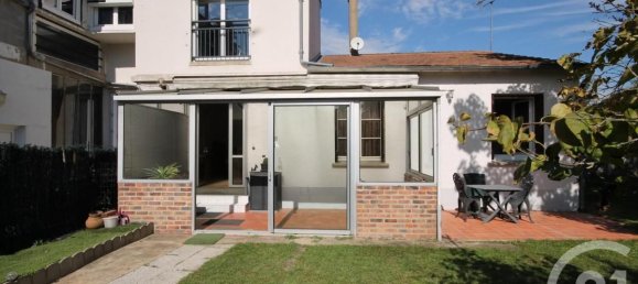 2 chambres Maison à Saint-Jean-de-la-Ruelle, France No. 222683 6