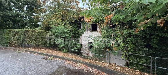 Casa de 5 habitaciónes en Piossasco, Italy No. 331575 2