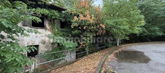 Casa de 5 habitaciónes en Piossasco, Italy No. 331575 3