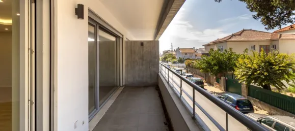 Apartamento de 3 dormitorios en Cascais, Portugal No. 130006 13