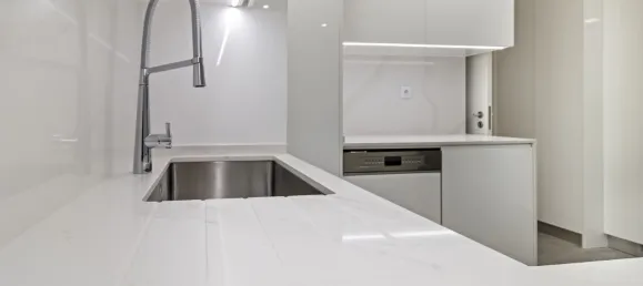 Apartamento de 3 dormitorios en Cascais, Portugal No. 130006 19