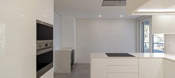 Apartamento de 3 dormitorios en Cascais, Portugal No. 130006 24