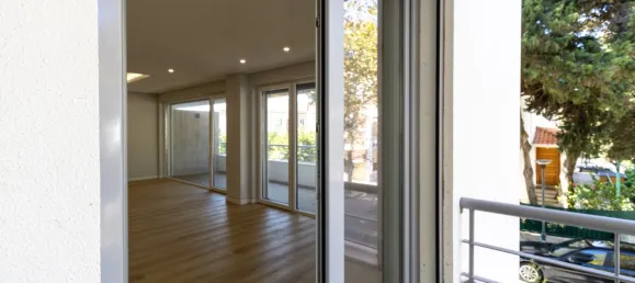 Apartamento de 3 dormitorios en Cascais, Portugal No. 130006 12