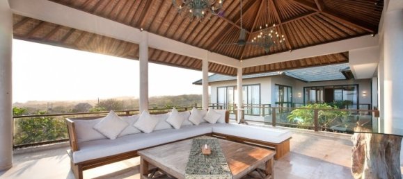 4 bedrooms Villa for rent in South Kuta, Badung, Bali, Indonesia № 3042 3