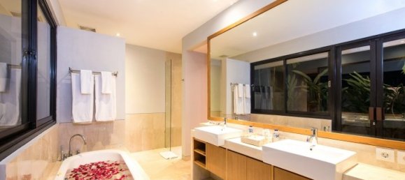 4 bedrooms Villa for rent in South Kuta, Badung, Bali, Indonesia № 3042 19