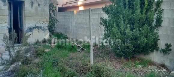 Villa de 5 habitaciónes en Lizzanello, Italy No. 86017 4