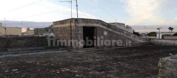 Villa de 5 habitaciónes en Lizzanello, Italy No. 86017 11