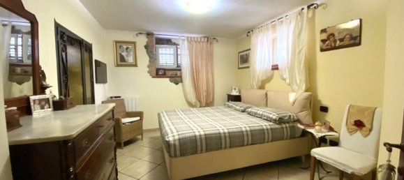 7 rooms House in Massa, Italy No. 215053 16