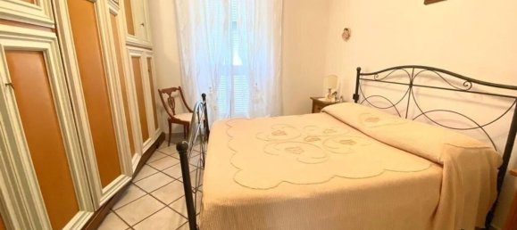 7 rooms House in Massa, Italy No. 215053 18