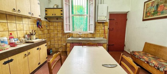 5 غرف نوم منزل في Campi Bisenzio, Italy رقم 347906 3