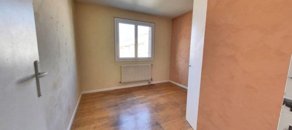 2 bedrooms Apartment in Fontaine, France No. 340354 6