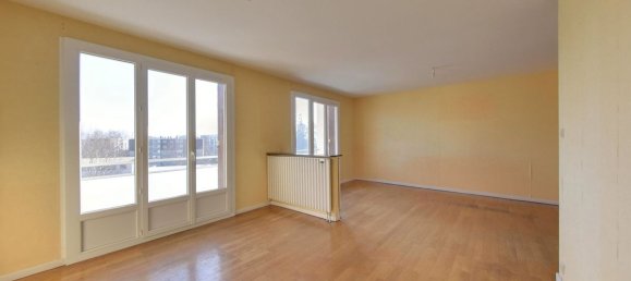 2 bedrooms Apartment in Fontaine, France No. 340354 2