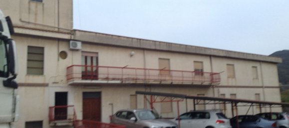 7-salle Appartement à Capo d'Orlando, Italy No. 47873 3