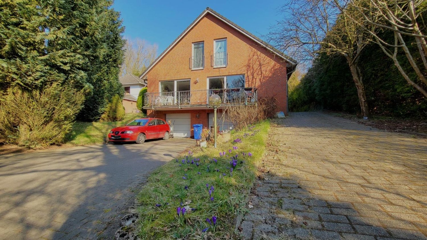 9 rooms Townhouse in Segeberg, Germany No. 82948