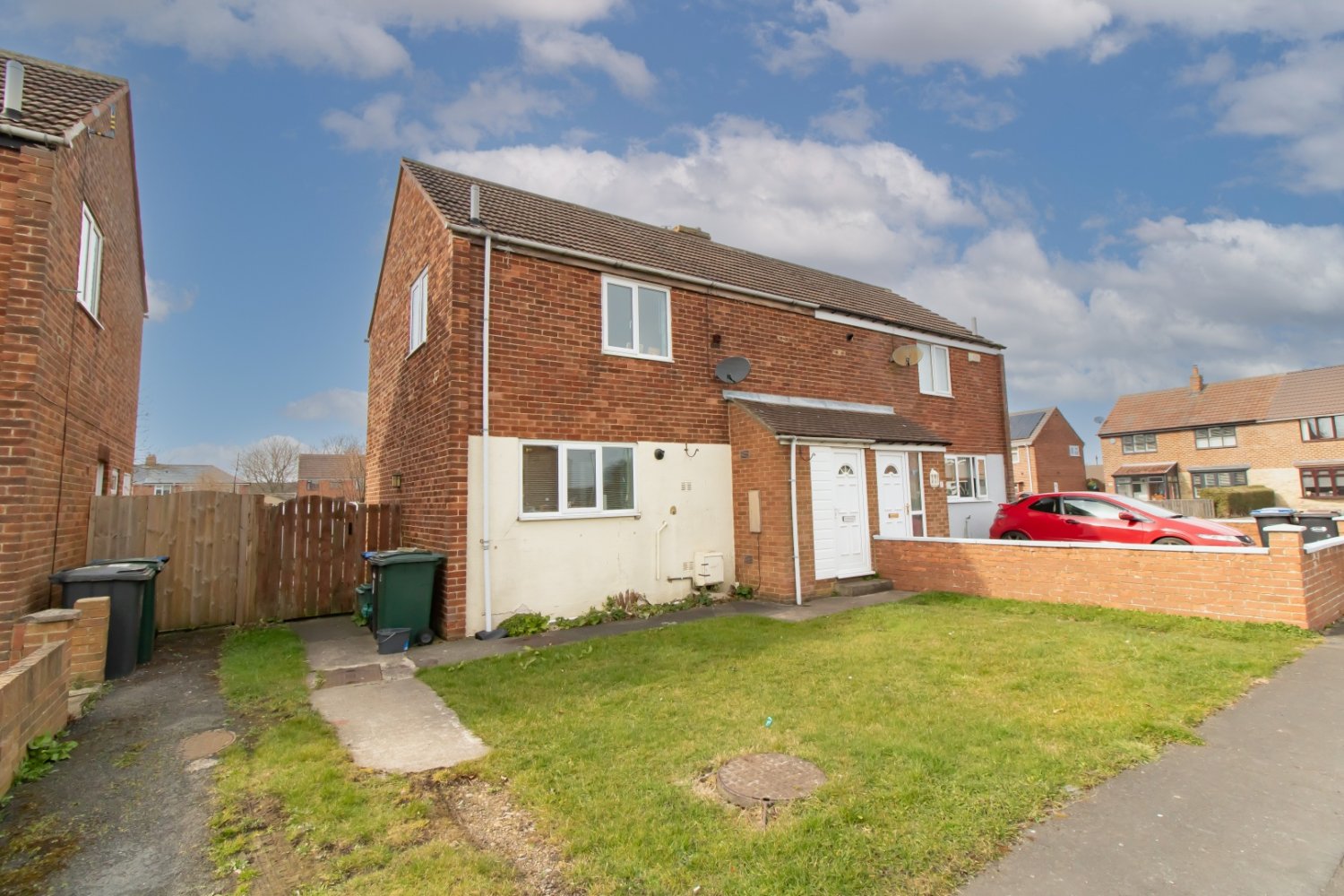  House in Durham, United Kingdom No. 2012