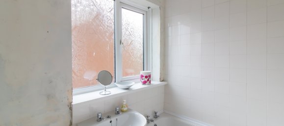  House in Durham, United Kingdom No. 2012 8