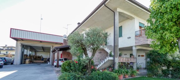 5غرفة منزل في Boschi Sant'Anna, Italy رقم 224550 6