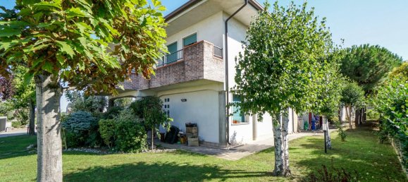 5غرفة منزل في Boschi Sant'Anna, Italy رقم 224550 10