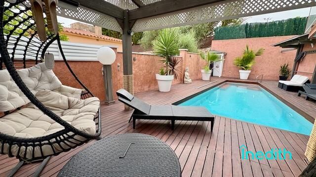 Casa de 3 dormitorios en Cunit, Spain No. 194710