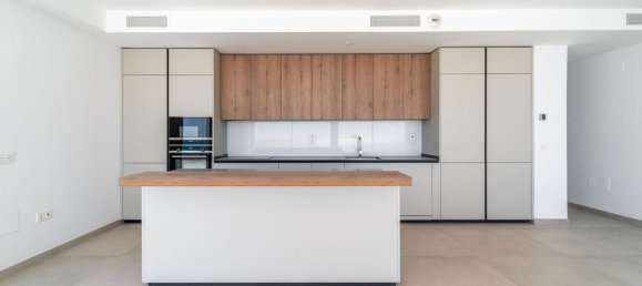 Пентхаус с 4 спальнями в Бенальмадена, Испания № 179996 8