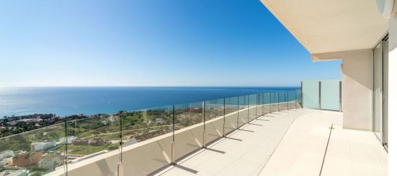 Пентхаус с 4 спальнями в Бенальмадена, Испания № 179996 2