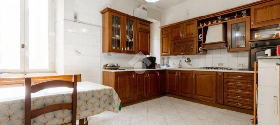 3 bedrooms Apartment in Rome, Italy No. 336172 12
