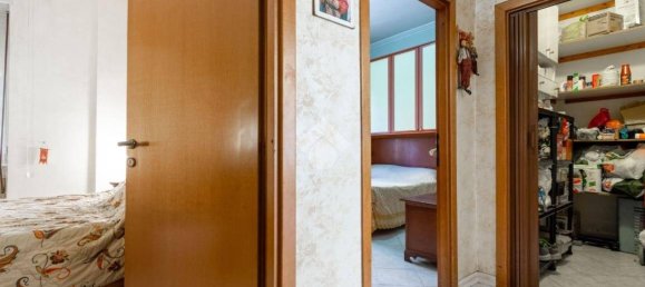 3 bedrooms Apartment in Rome, Italy No. 336172 17