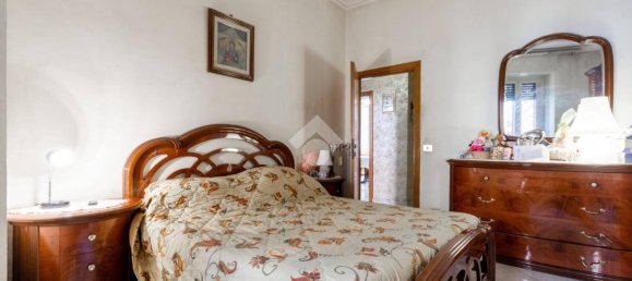3 bedrooms Apartment in Rome, Italy No. 336172 23